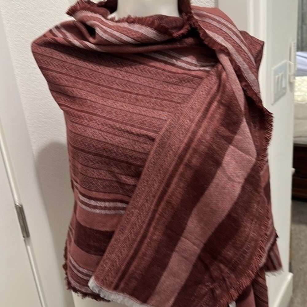 BCBGMAXAZARIA Scarf/Wrap🧣
